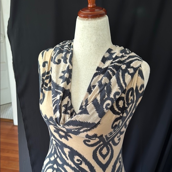 Cosmo*L Elegant Patterned Stretchy Dress, Med - Picture 6 of 11